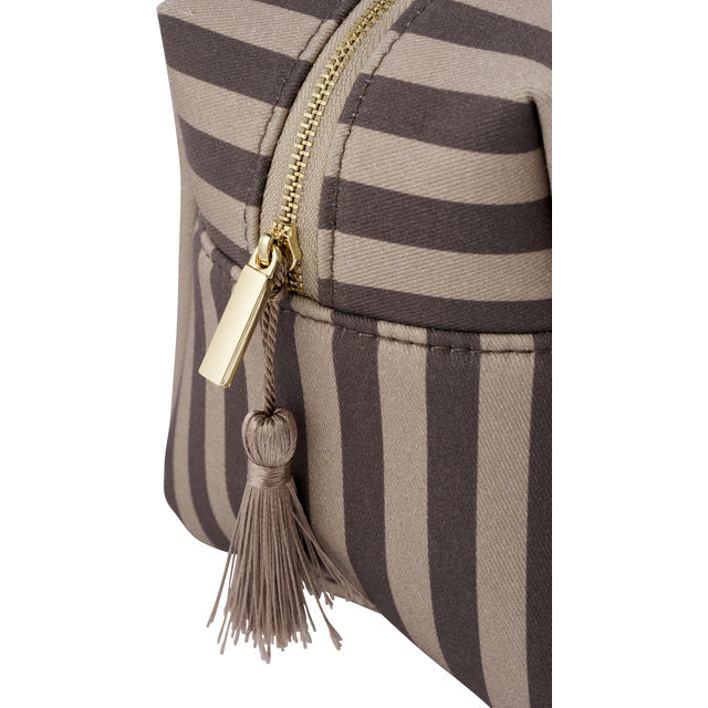 DIMM: Ayille snyrtibudda · Stór · Dark brown/Linen
