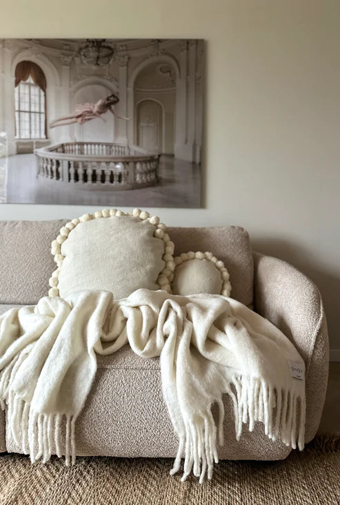 DIMM: Ullarteppi · Amelia