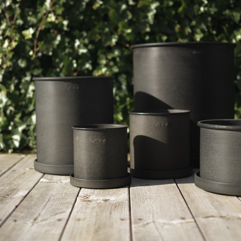 DIMM: Úti blómapottar · Plant pot black · 2 stk í setti · lítið sett