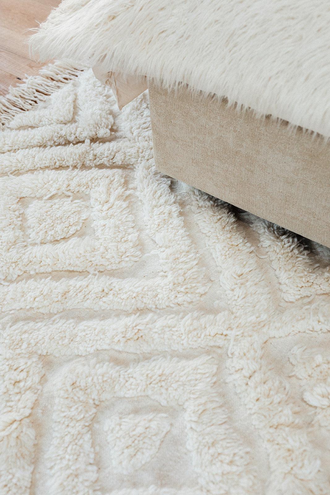 DIMM: My Moroccan Rug renningur · MAKA WHITE 70x120