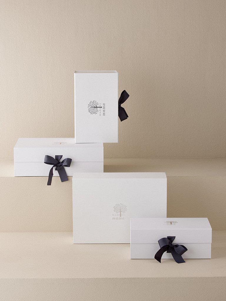 DIMM: Gjafakassi tómur · merktur Made by Mama