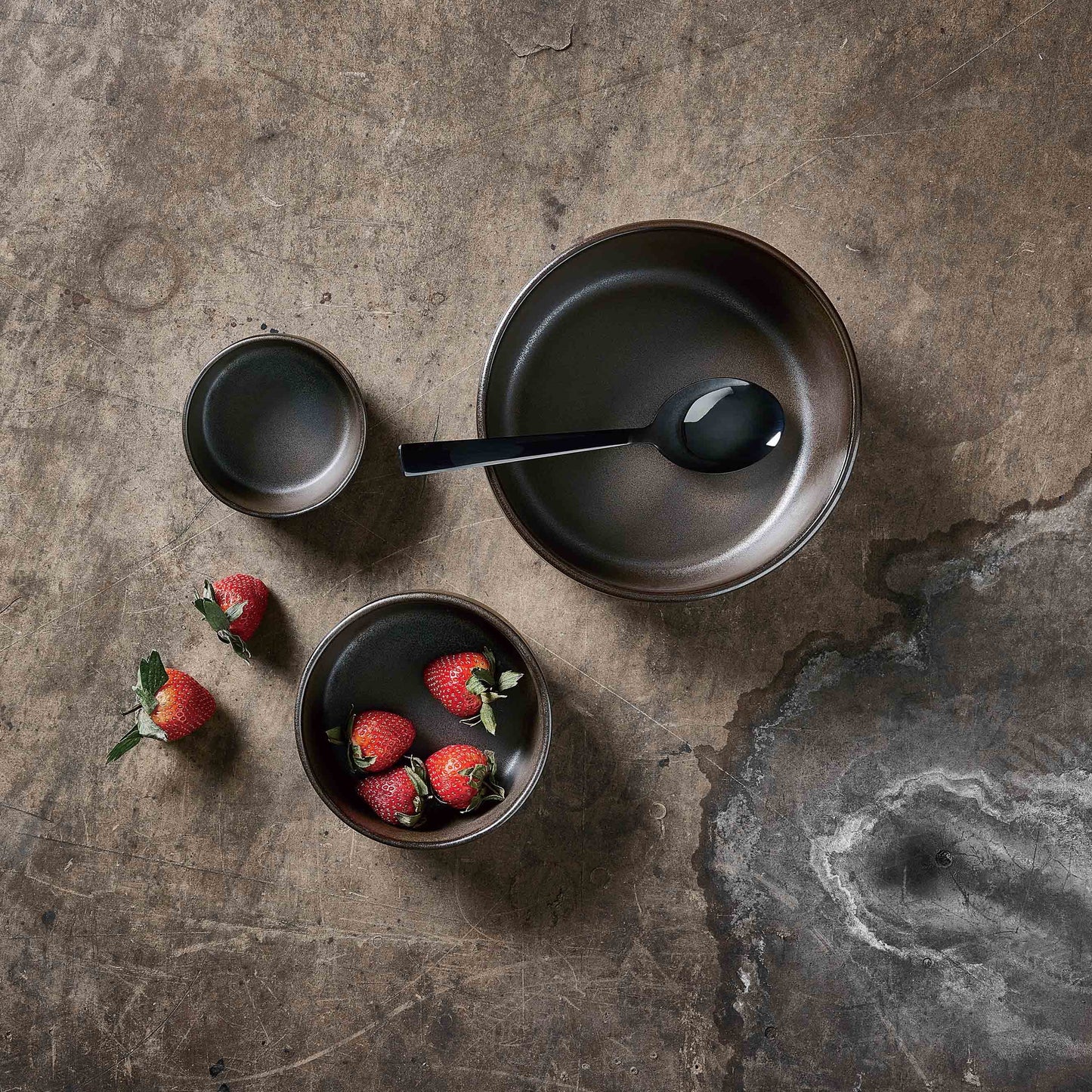 DIMM: Skálasett í gjafaöskju · Metallic brown