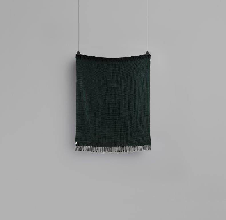 DIMM: Ullarteppi · Vega · Dark Green