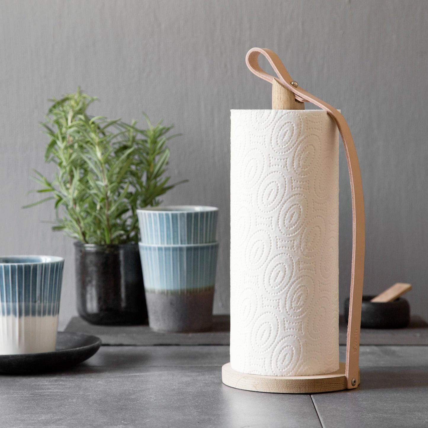 DIMM: Hands On eldhúsrúllustandur · Eik