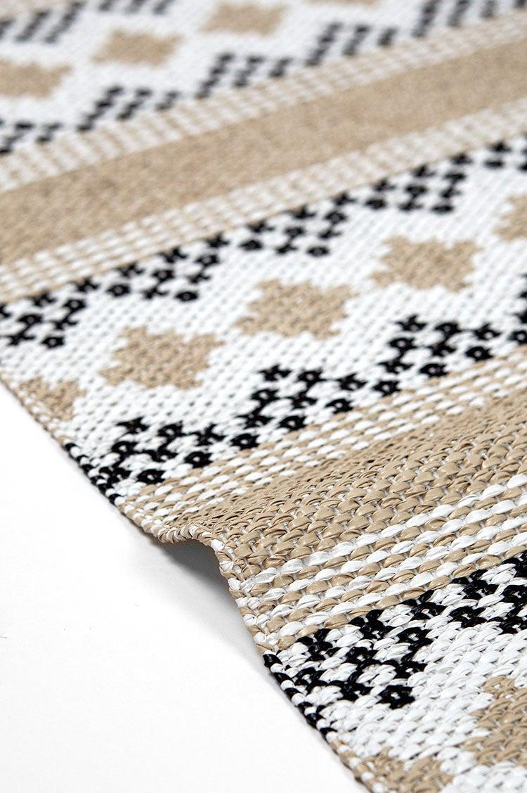 DIMM: Ingrid motta · Light brown