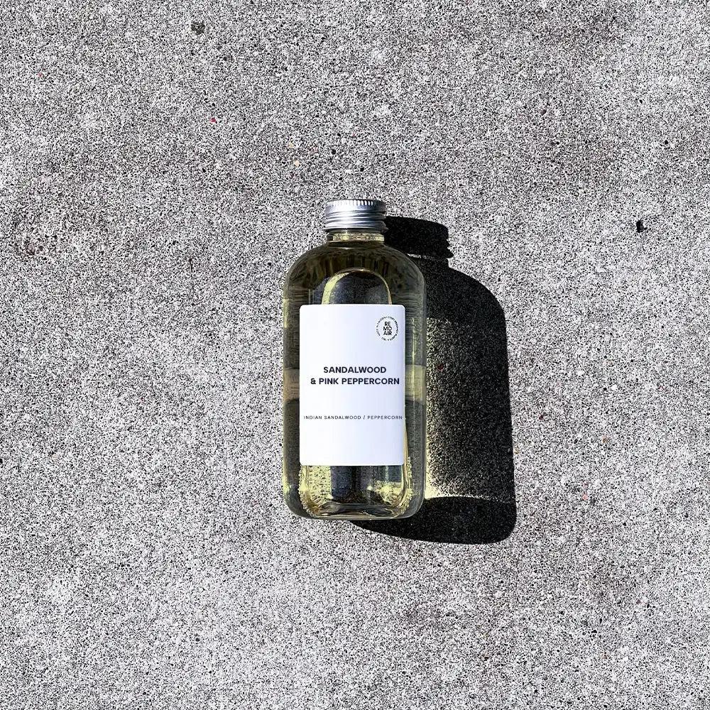 DIMM: Áfylling á Ilmstangir · Sandalwood & Pink Peppercorn · 2 stærðir