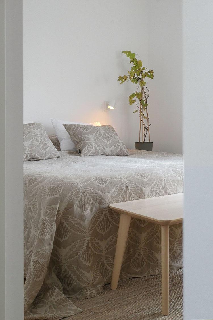 DIMM: Wings rúmteppi · ecru/brown 260x260 cm.