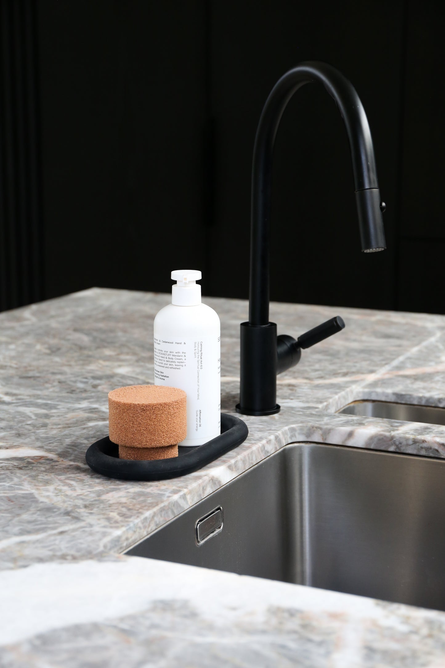 DIMM: Bubble bakki · 22 cm · Svartur