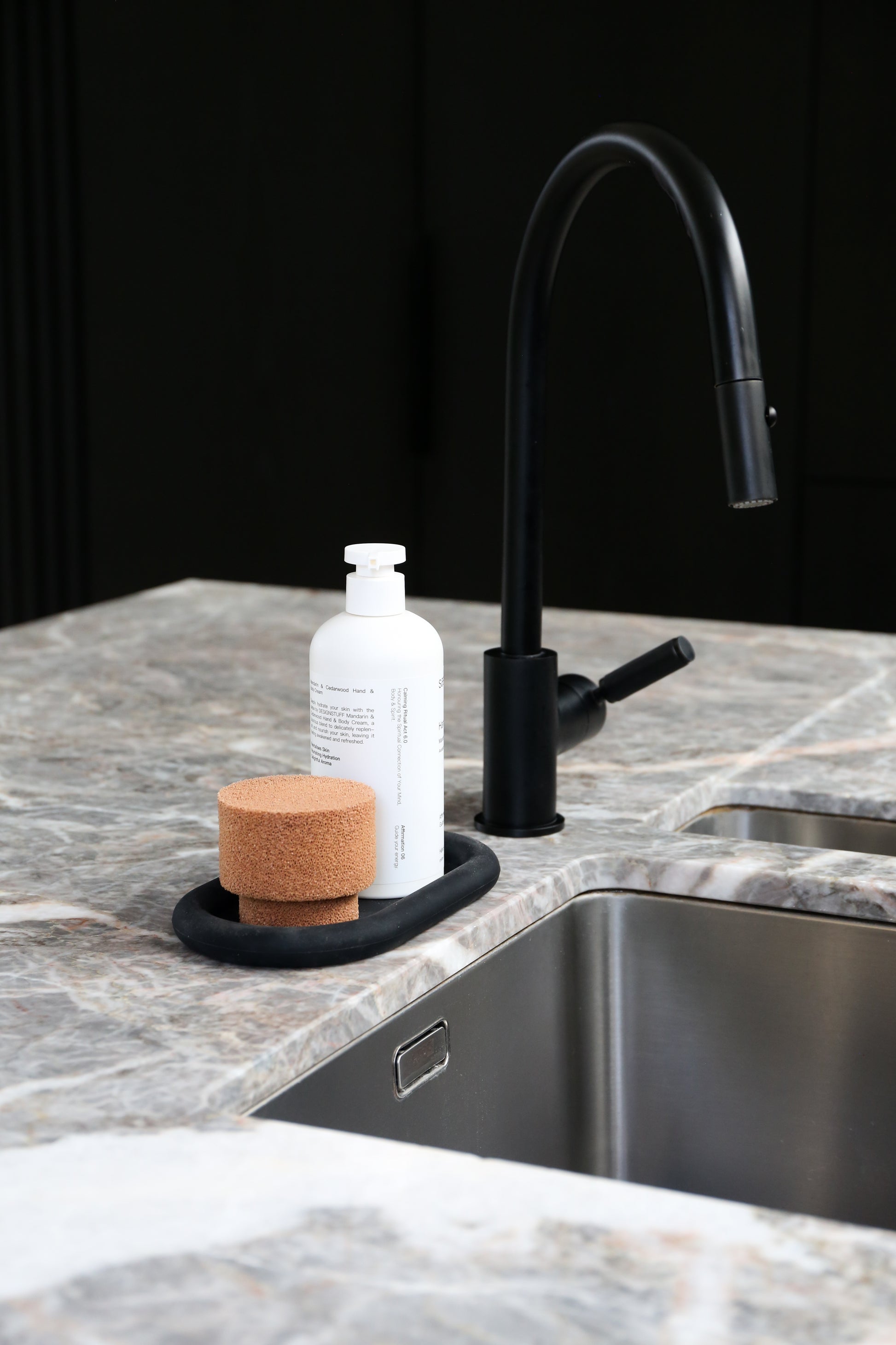 DIMM: Bubble bakki · 22 cm · Svartur