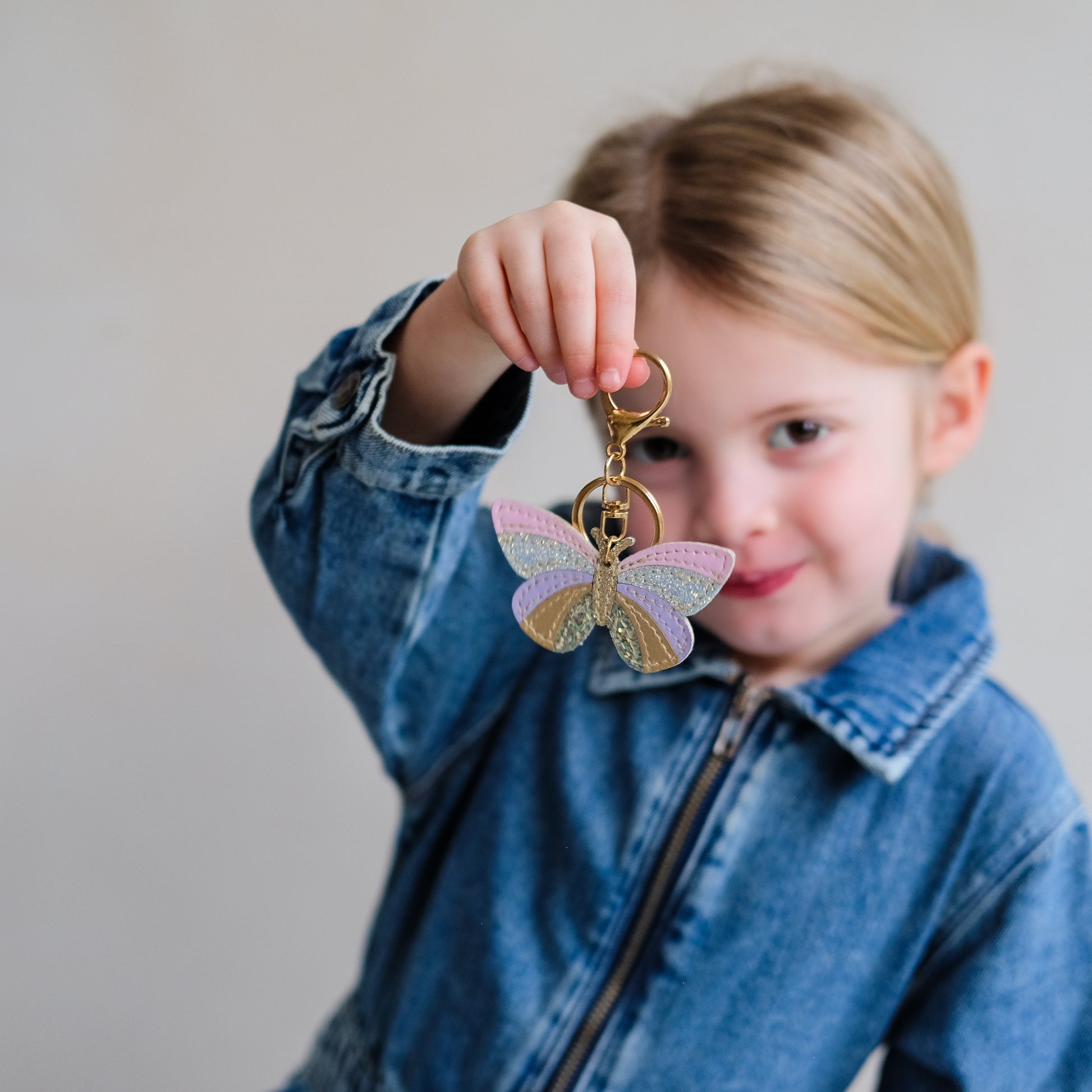 DIMM: Lyklakippa · Butterfly
