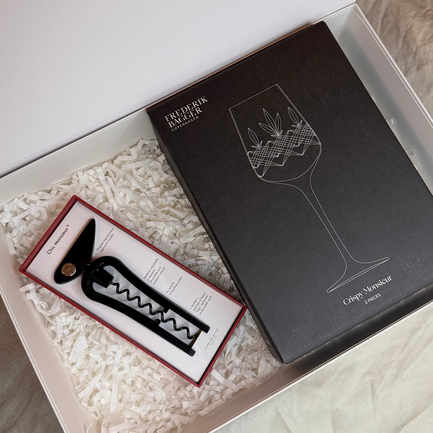 DIMM: Bóndadagsaskja · Monsieur