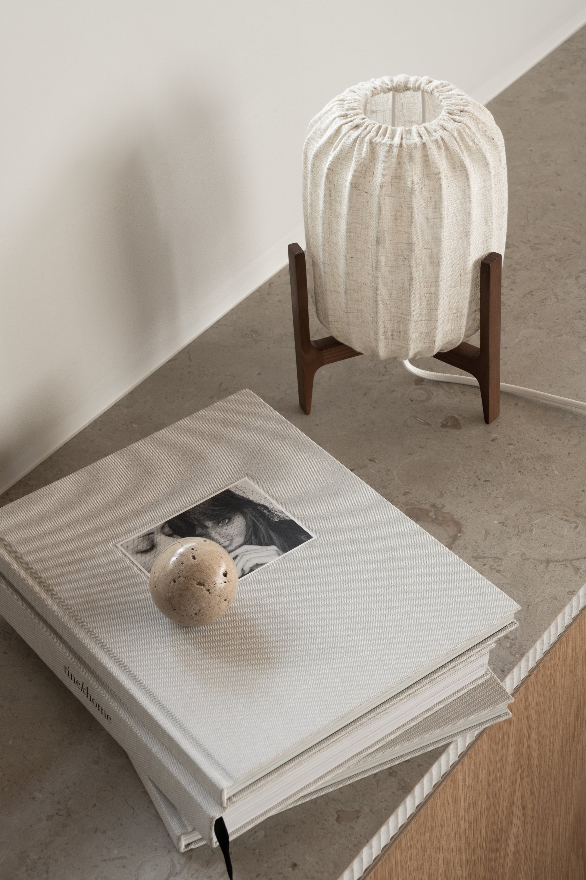 DIMM: Borðlampi mini · Prisma · Dark ash /natural