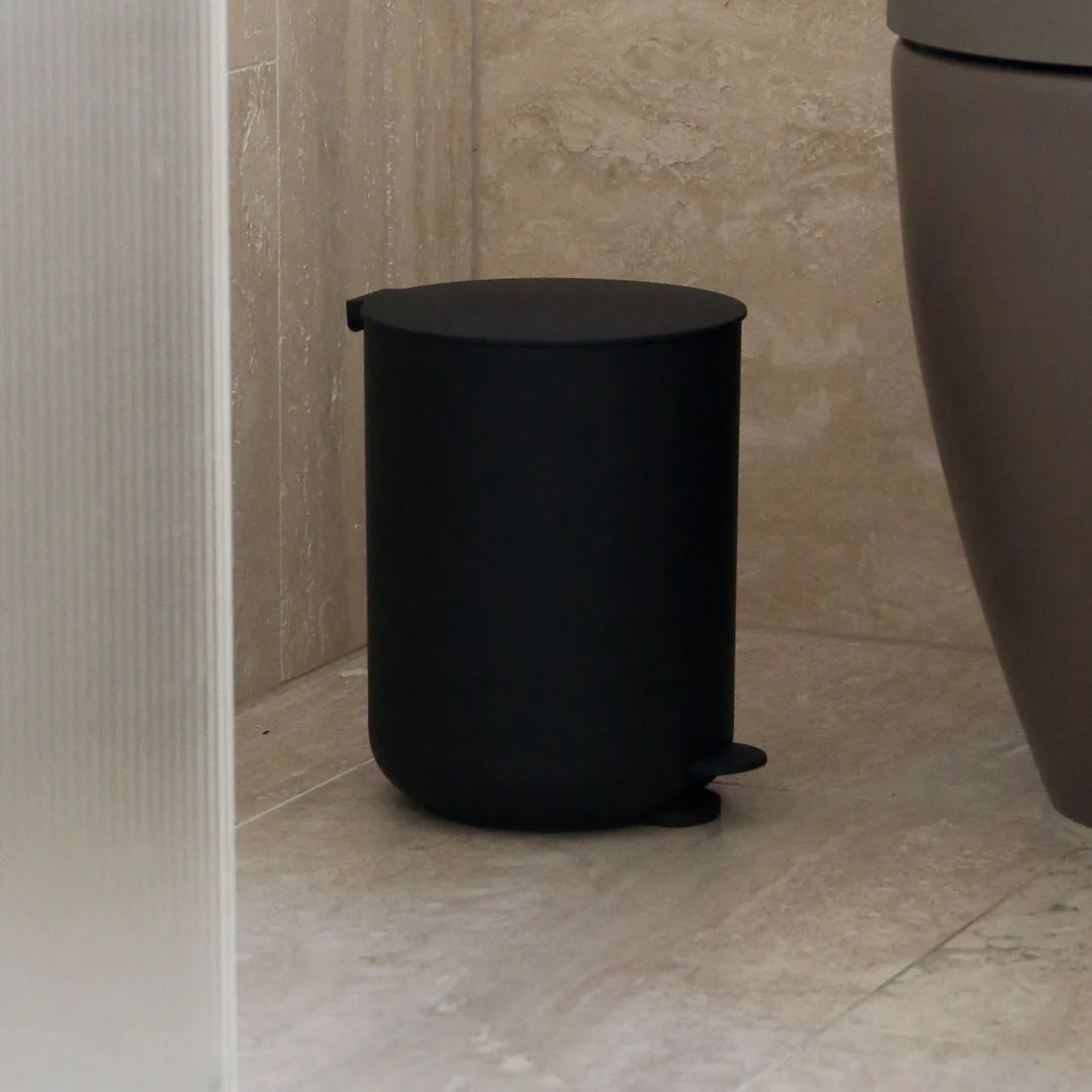 DIMM: ARC Ruslafata með fótstigi 4,3L · Black