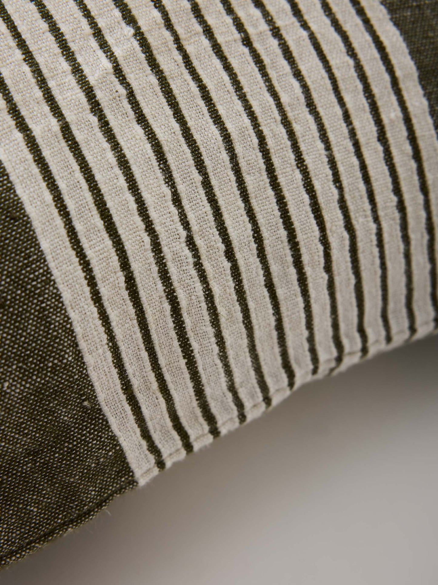 DIMM: Colette púðaver · green stripe · 50x50 cm