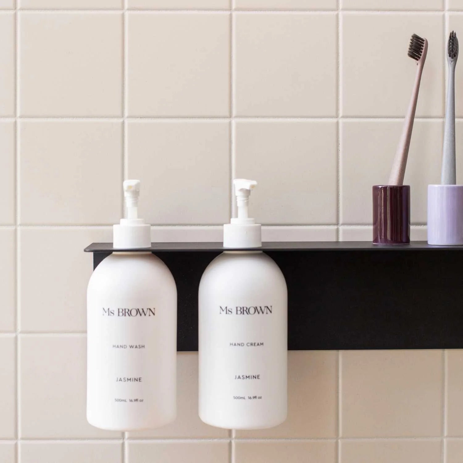 DIMM: Vegghilla með festingu fyrir tvær sápur · svart