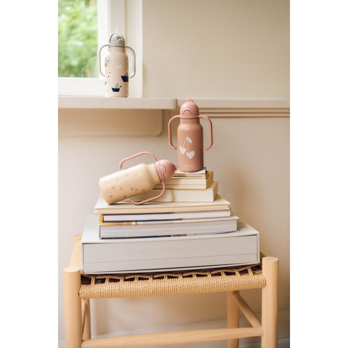 DIMM: Liewood Kimmie röra brúsi með höldum · 250 ml · Mini Butterfly / Apple blossom