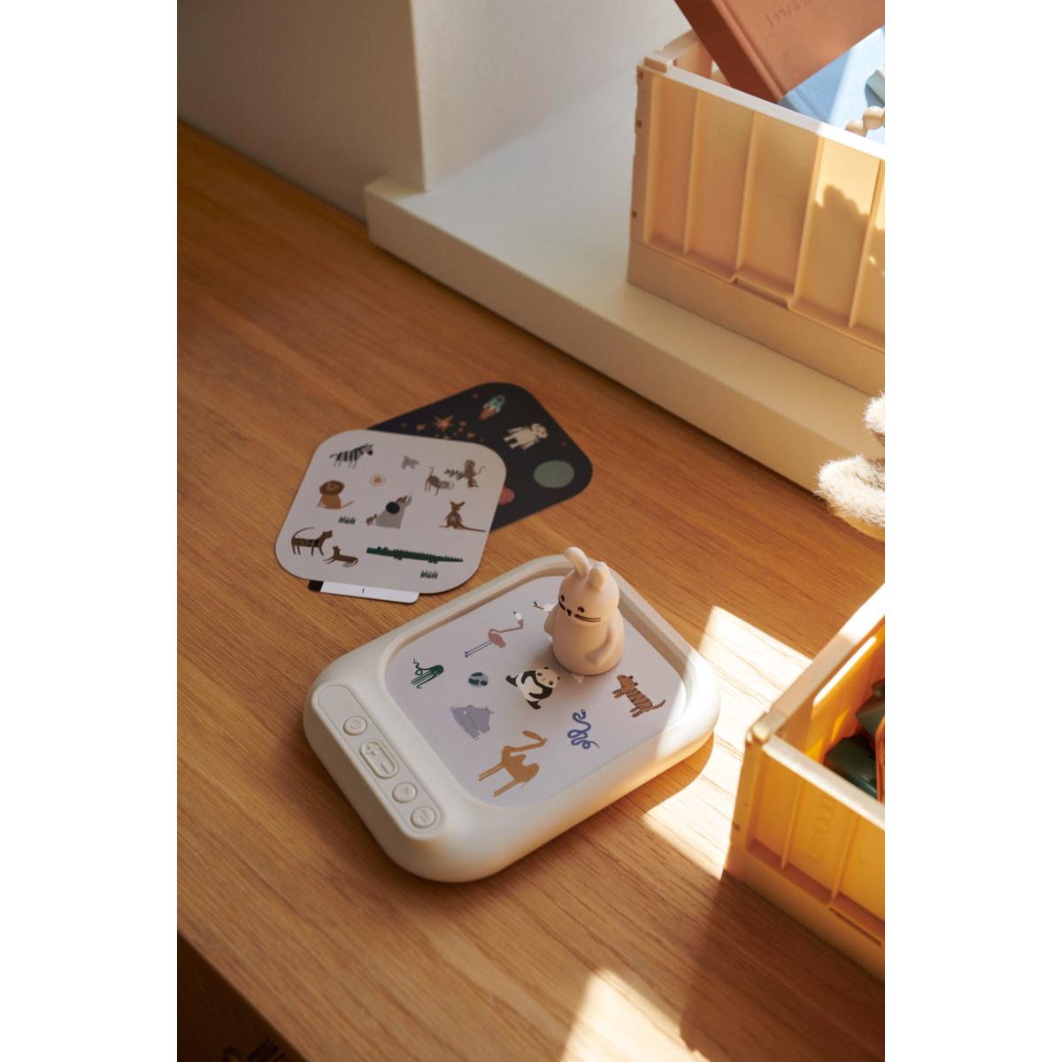 DIMM: Liewood Archie Activity Sound board · Sandy