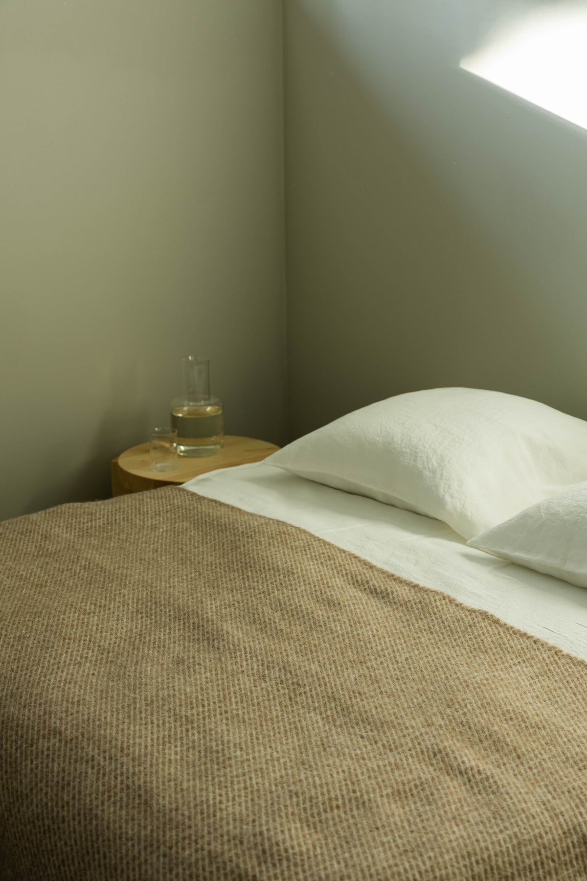 Sofia ullarteppi · White/Beige