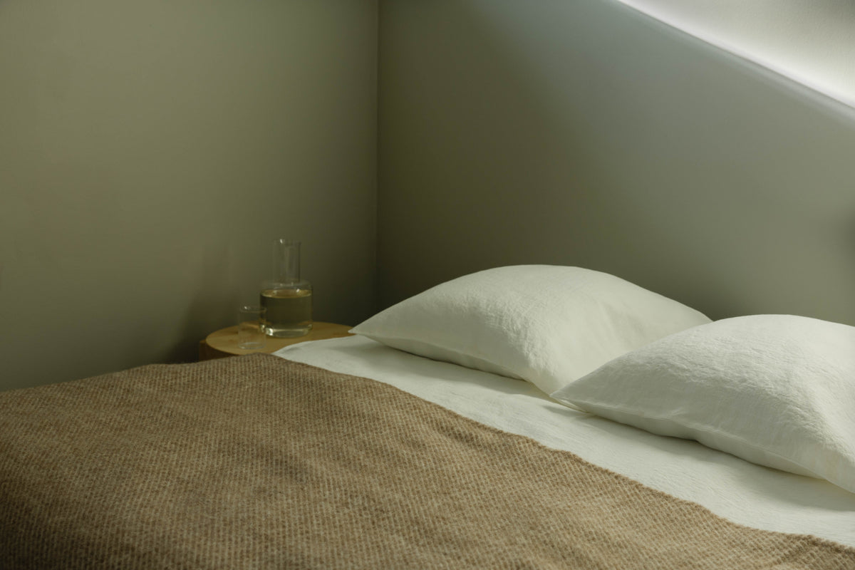 Sofia ullarteppi · White/Beige