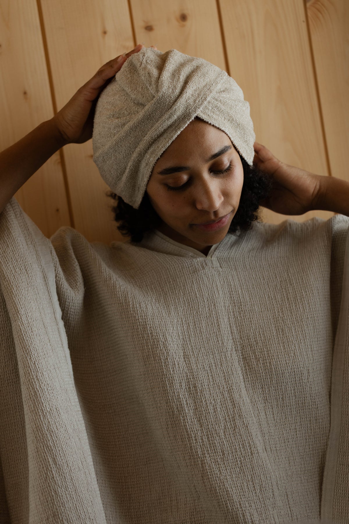 DIMM: Kivi Hárhandklæði · White/Linen