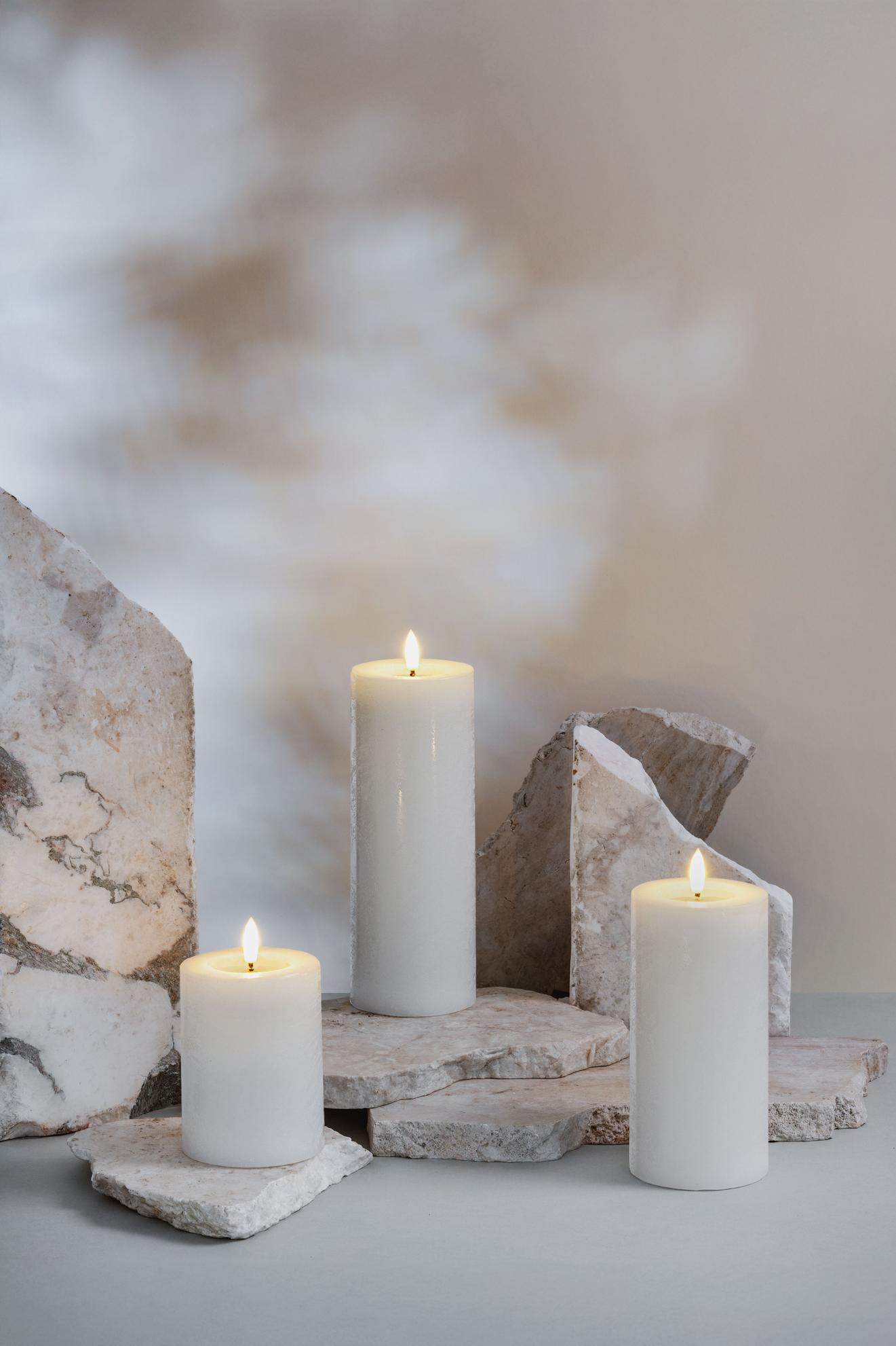 DIMM: Led kubbakerti Silk melted · white · 7,4cm breidd