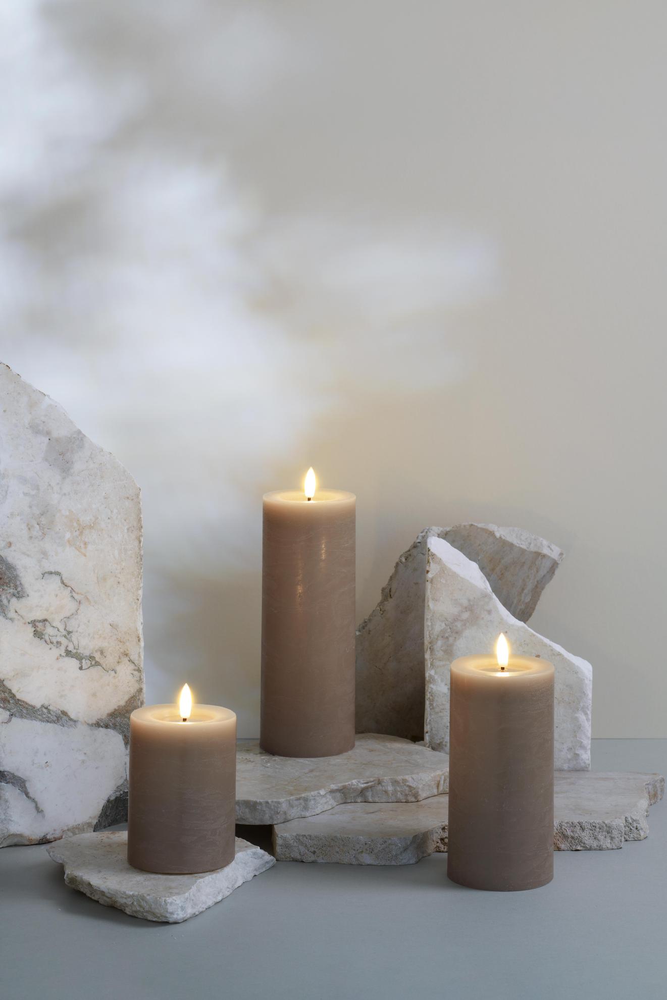 DIMM: Led kubbakerti Rock melted · sand · 7,4cm breidd