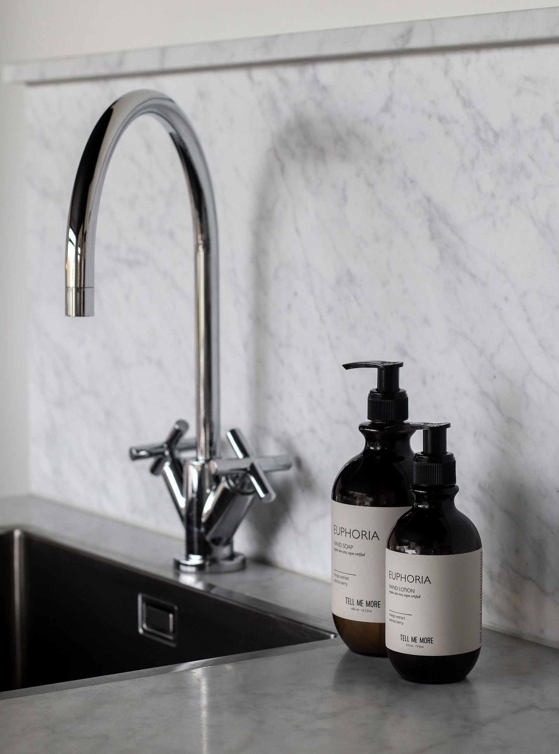 DIMM: Handsápa · Euphoria 480ml