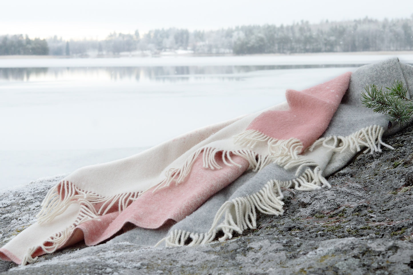 DIMM: Fade ullarteppi · Pink