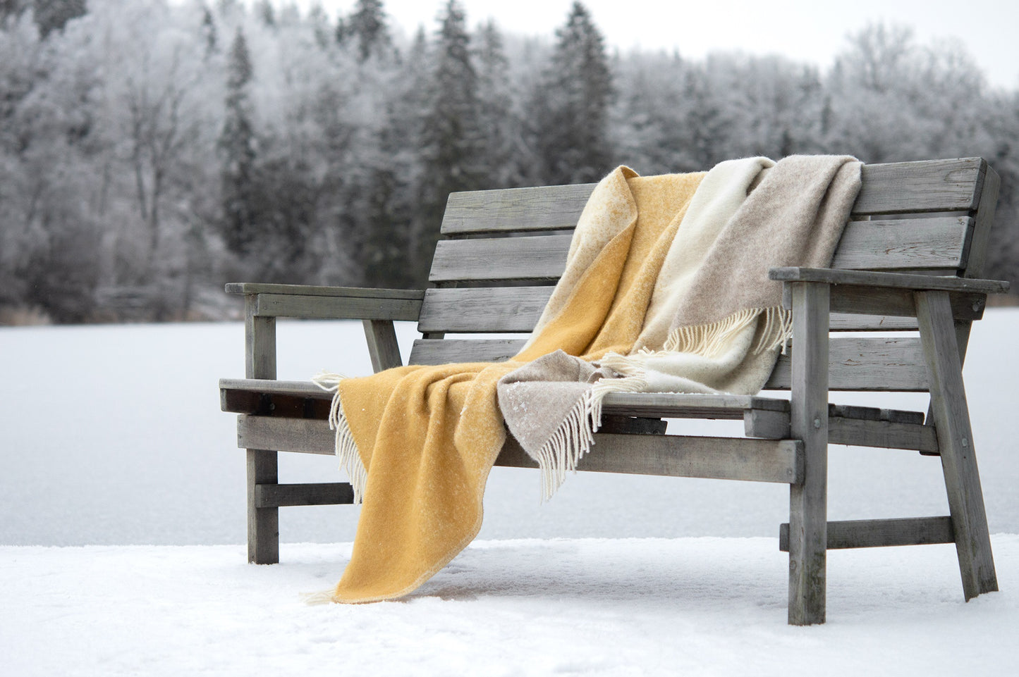 DIMM: Fade ullarteppi · Yellow