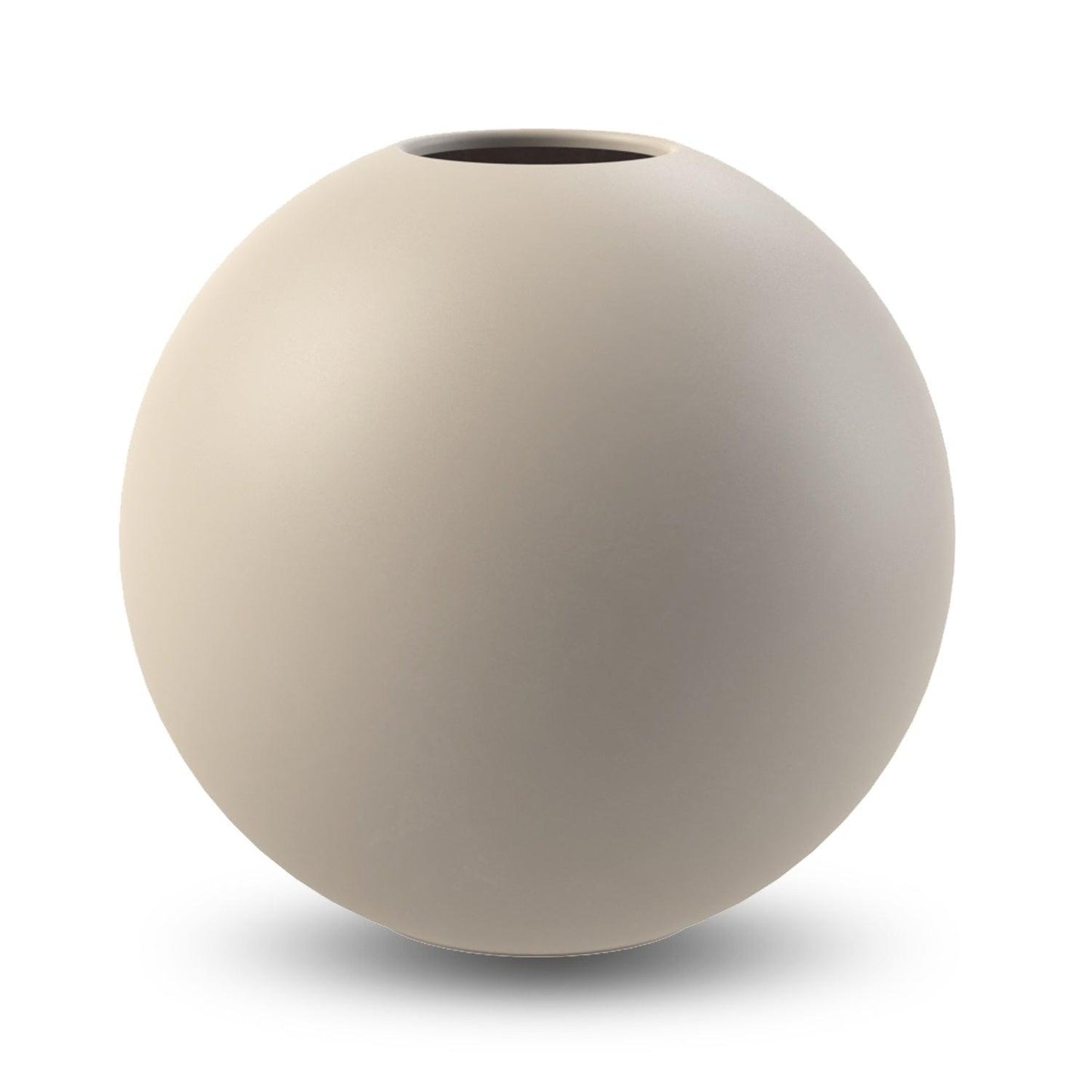 DIMM: Cooee Design Ball vase · Sand · margar stærðir