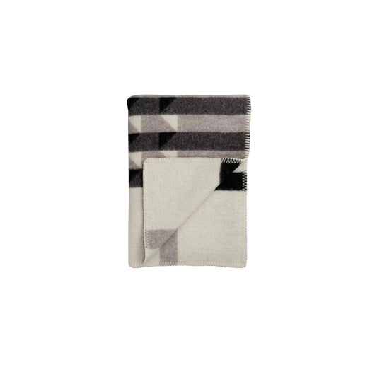 DIMM: Røros Tweed ullarteppi · Kvam · Greyscale