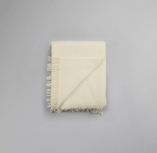 DIMM: Røros Tweed ullarteppi · Vega · Natural