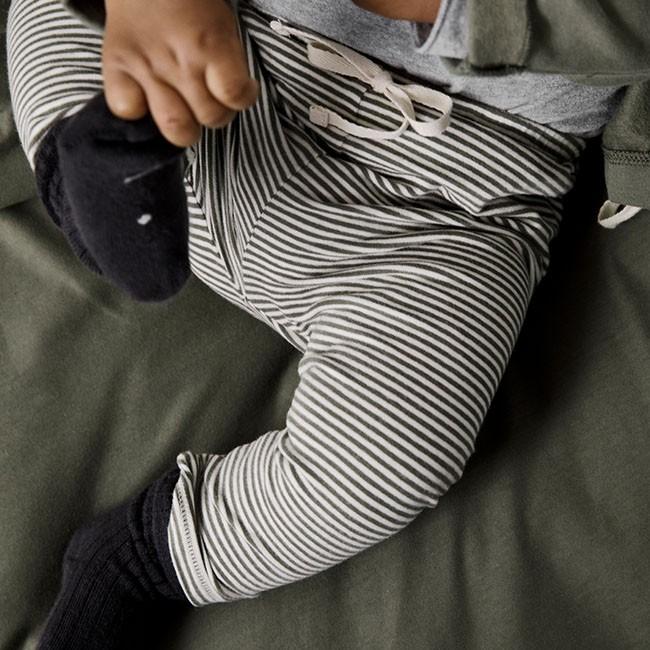 DIMM: Gray Label ungbarna leggings unisex · nearly black/cream stripe